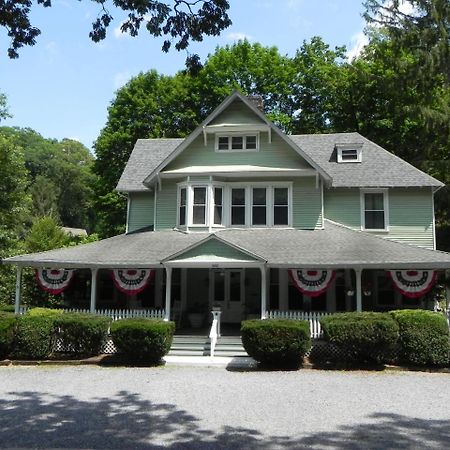 Vine Cottage Inn Хот Спрингс Екстериор снимка