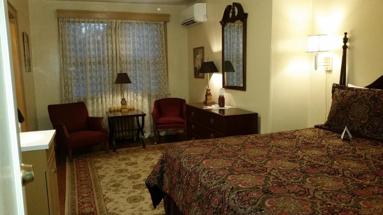 Vine Cottage Inn Хот Спрингс Екстериор снимка