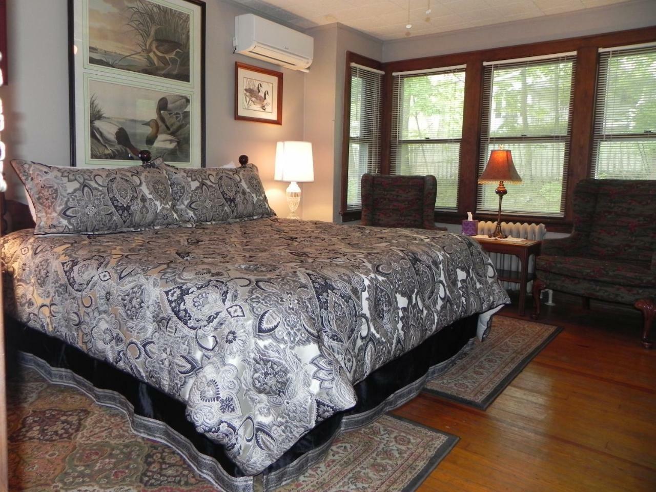 Vine Cottage Inn Хот Спрингс Екстериор снимка
